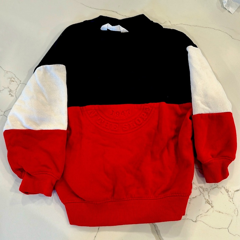 H&M sweatshirt
